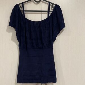 ✨Final  Deal ✨Cache off the shoulder top